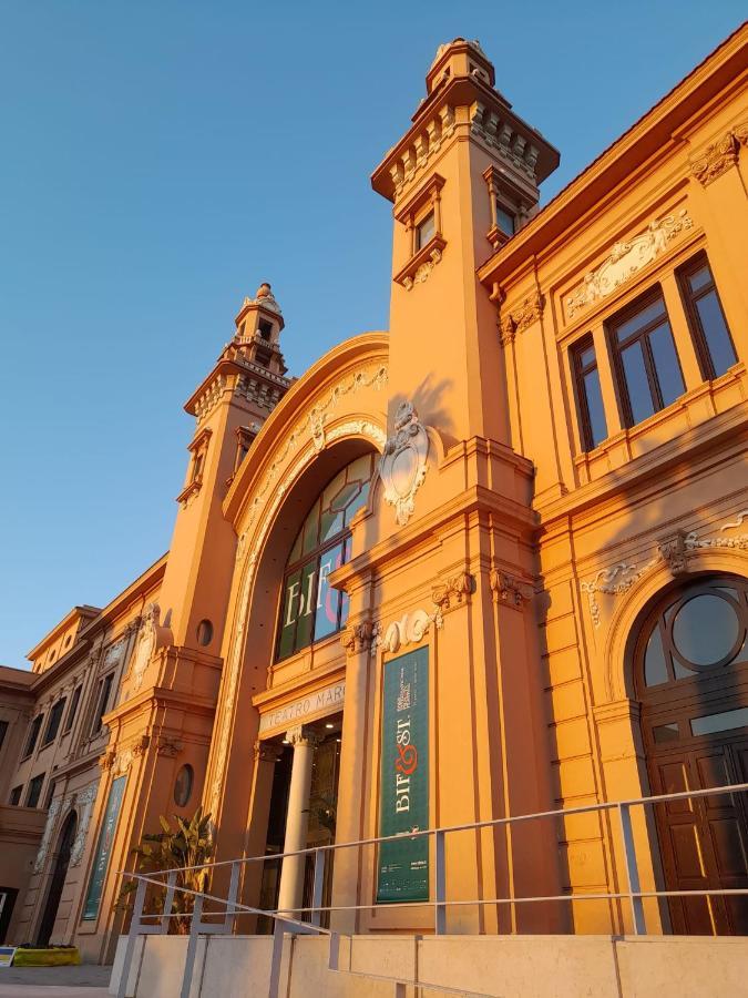 La Rosa Rossa Hotel Bari Kültér fotó