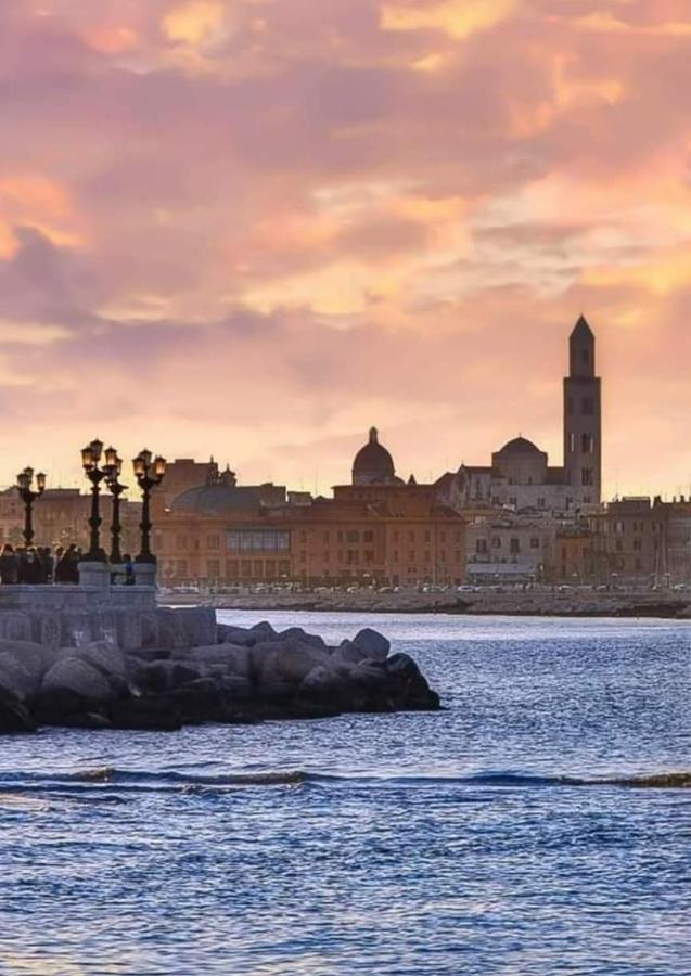 La Rosa Rossa Hotel Bari Kültér fotó